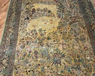 19	800.00	Persian Silk rug from Iran 61Wx91L Landscape scene green	