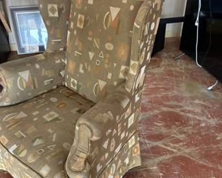 89	100.00	Wing back chair 
