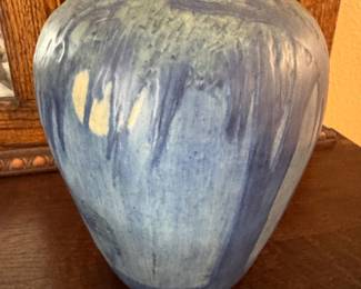 2	$1600.00	Newcomb Pottery vase Live oaks, Spanish moss, full moon - marked UE 91- 8"T x 7"W & signed UE41 - N 