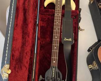 10	800.00	Ken Smith Burner Bass Guitar 4 string-cream color w/c