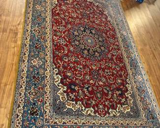 26	350.00	Wool rug from Iran red/blues 61x96 - sligh damage