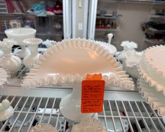 $75 - Fenton silver crest banana stand 