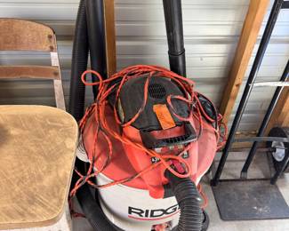Ridgit shop vac 