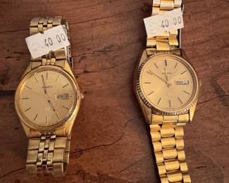 #81 - 2 seiko each $40