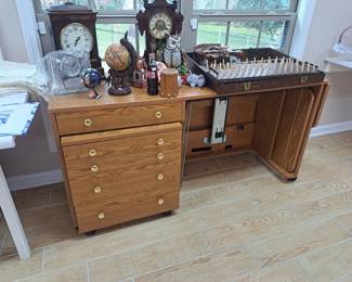 #58B - HORN of America sewing cabinet table
