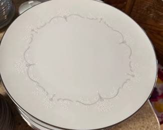 #97 - $300 -Noritake Whitebrook Japan 6441 SET of China154 pieces