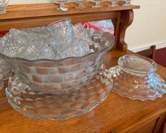 #7 - $300 - Fostoria American clear pattern large punch bowl with underplate with 1 ladle - bowl 17 1/2Dx 9 1/2"D - plate 18 1/2" with 33 cups - Also stand