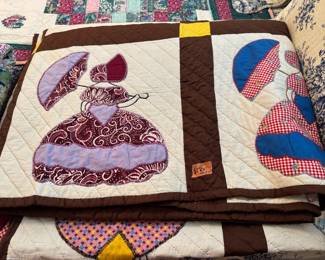 #110 - $120 - Vintage quilt handmade 100x84
