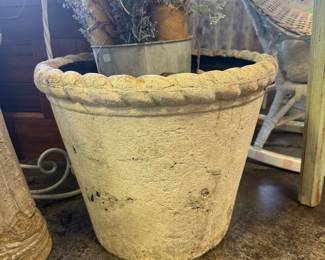large planter with rope trim