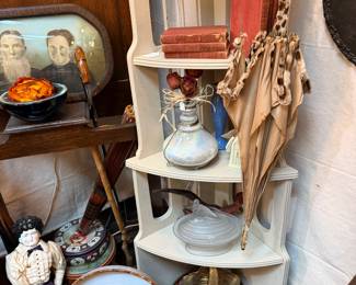 Vintage style wooden corner shelf