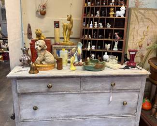 distressed shabby chic style white chest of drawers