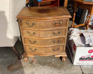 Sheet music/lingerie chest