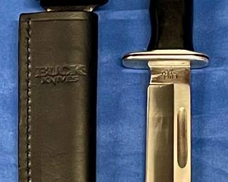 BUCK Hunting Knife with Sheath