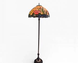 38 TiffanyStylePinkRoseStainedGlassFloorLamp
