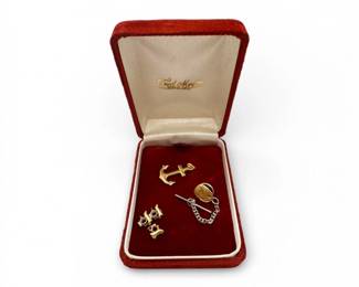 177 14KGoldScrapJewelryAnchorPendantPin388g