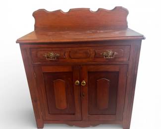 97 WoodSideboardCabinetwDrawerBackSplash