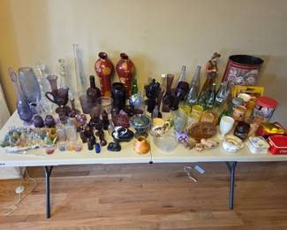 Glassware, vases, vintage glass