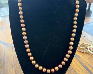 chocolate pearl necklace
