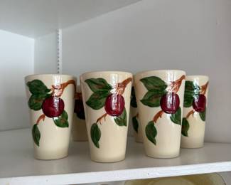 Dining Room 
Franciscan tumblers 