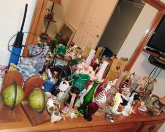 All types of miscellaneous collectibles