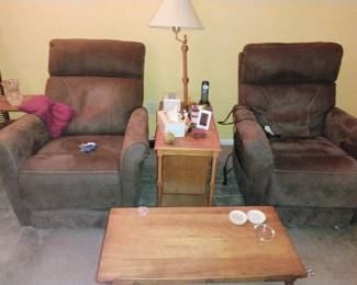 Picture of both lift chairs coffee table and lamp table