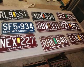 Single license plates