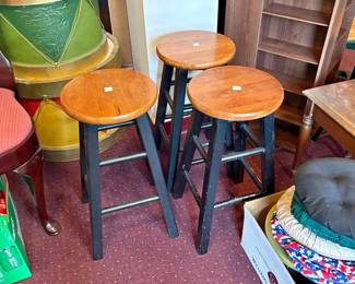 24" stools