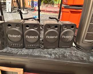 Roland MA8 Black Stereo Speakers