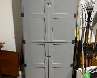 Garage cabinet