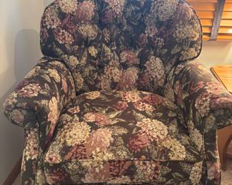 Floral Chair (XL)