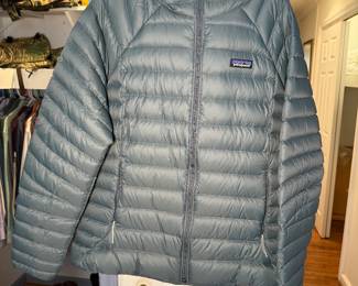 Ladies Patigonia Jacket