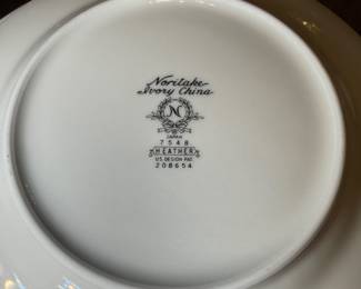 Noritake Heather China Set