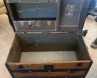 ANTIQUE CHEST