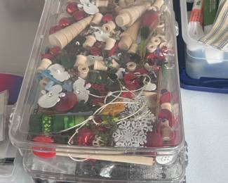 CR CRAFTING SUPPLIES