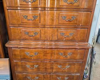 Thomasville Chest of Drawers