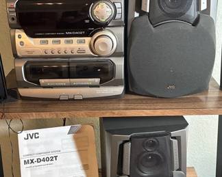 JVC MXD402T Stereo System  3 CD Changer, Dual Cassette, AM FM  With Speakers  Remote