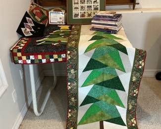 Wooden Quilt Shelf & Quilts