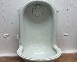 Vintage Ceramic Wall Mount Washbasin