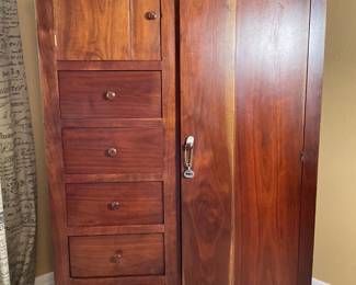 Vintage Wood Chifferobe