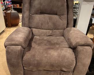 Rocker recliner