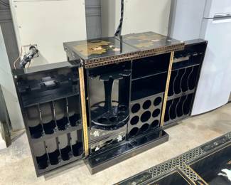 Asian Bar Orlando Estate Auction