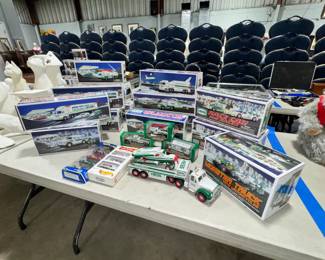 He’d Trucks Orlando Estate Auction