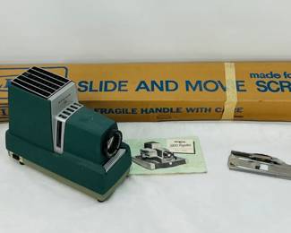 Argus 300 Projector and Screen