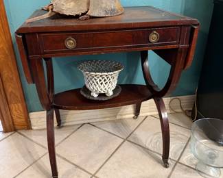 Drop Leaf Table