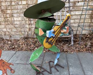Frog Yard Art