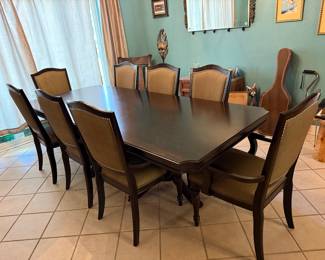 Dining Table with 8 chairs