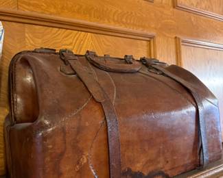 Antique Leather Bag