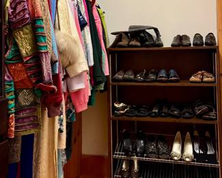 Women's Clothing & Shoes