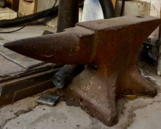 Single Horn Anvil
