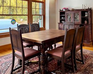 Paine Furniture Dining Table & 6 Chairs (1 Armchair & 5 Chairs)